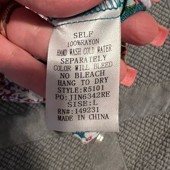 Kori America off shoulder, teal floral crinkle romper.  Size Large. - Picture 5 of 6